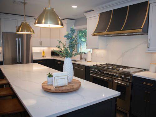 kitchen remodel cabinets backsplash island quartz