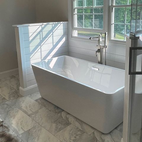 62" Soaker Tub