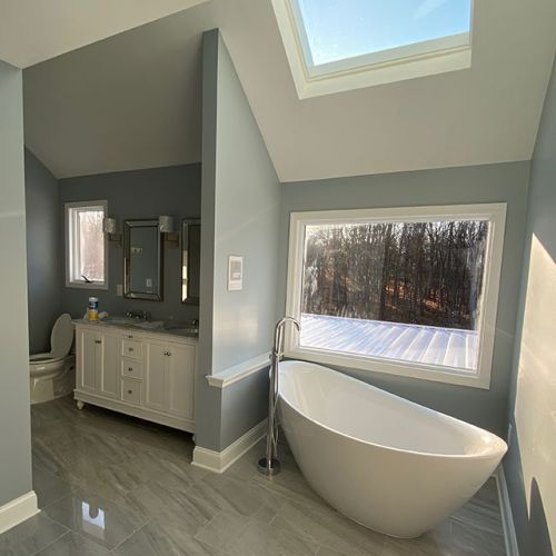 soaker tub bathroom